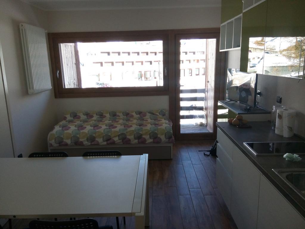 Cielo Alto Studio Apartment With Wifi Breuil-Cervinia Exterior photo